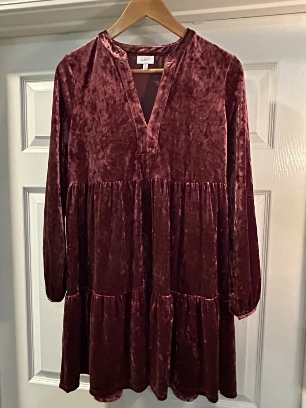 theGEt Mauve Tiered Velour Midi Dress